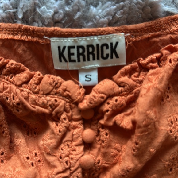 Kerrick Women's Orange Puff sleeve Eyelet Top - Picture 5 of 5